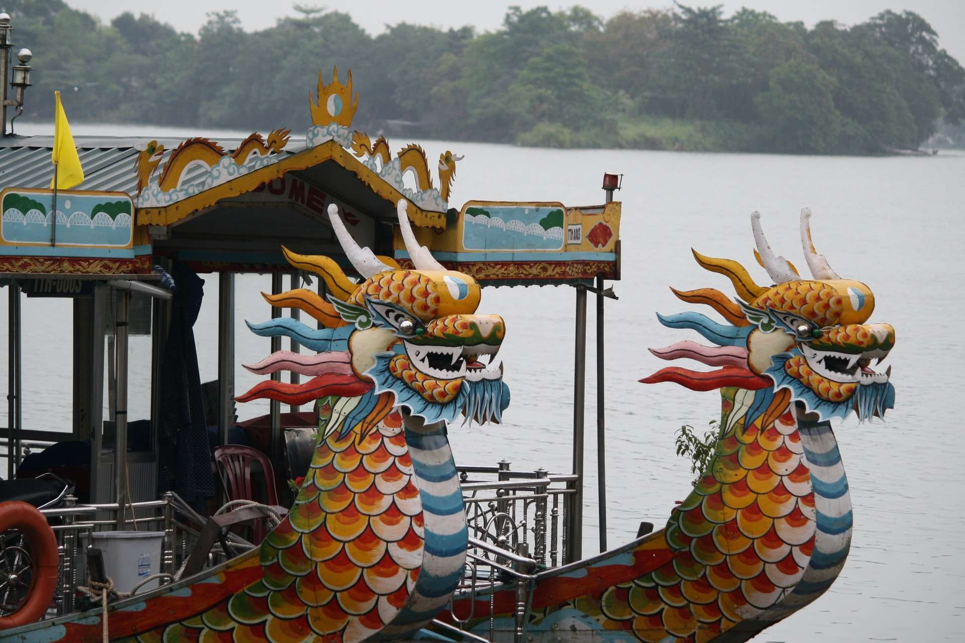 Dragon boat, Hue, Vietnam, Youintravel