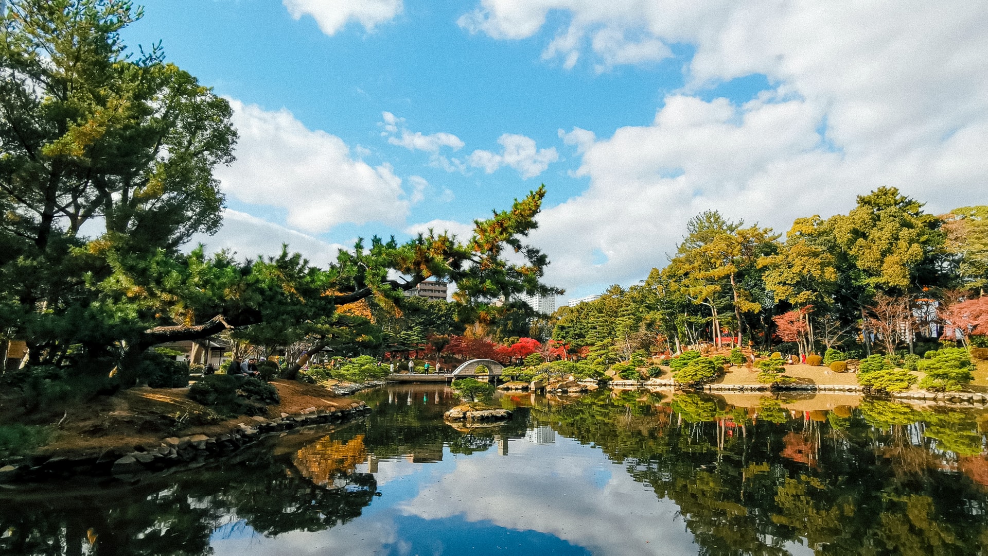 Shukkeien Japanese Garden in the centre of Hiroshima, Japan