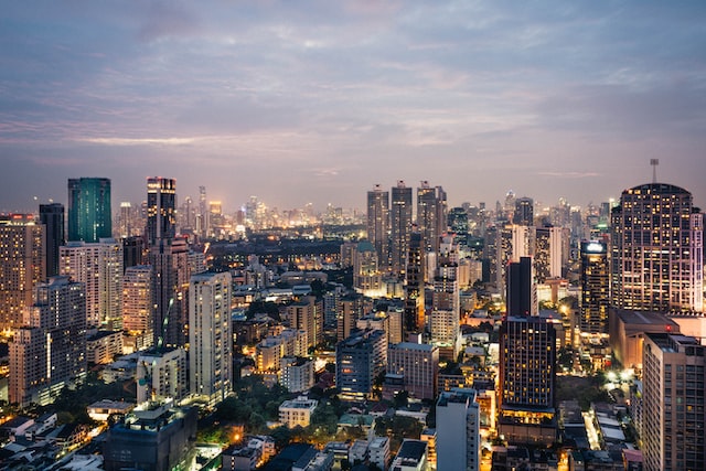Bangkok skyscaper at night youintravel.com